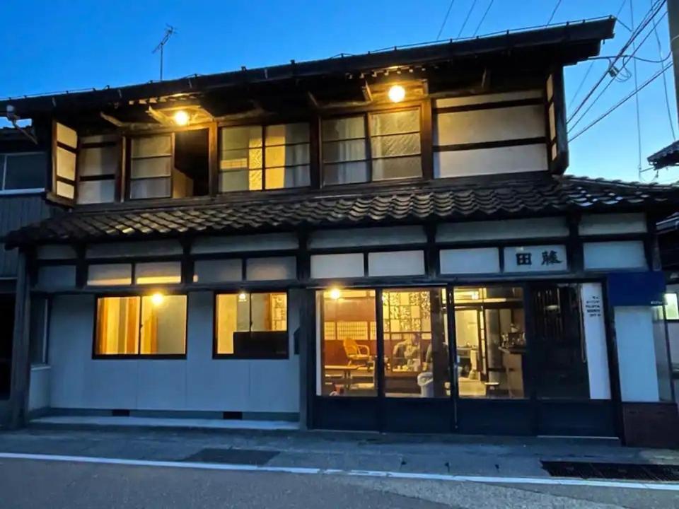 囲炉裏町家guesthouse Fujita 一棟貸切 Villa 無料駐車場 하쿠산 외부 사진